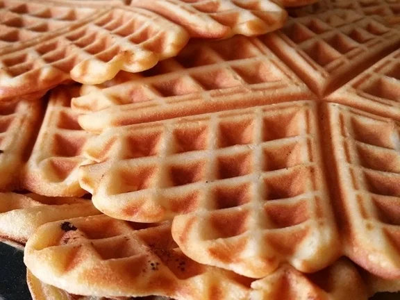 Waffeln "das Grundrezept" aufgepeppt - Rezept - Bild Nr. 5