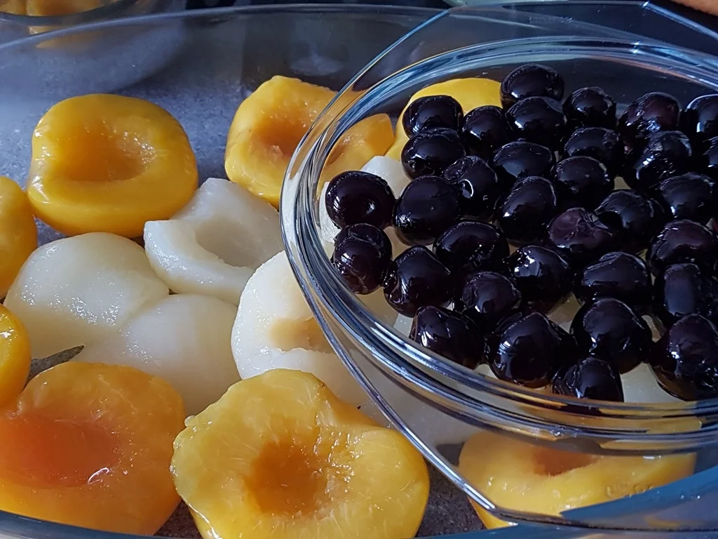 Fruchtbombe eine Torte à la Biggi - Rezept