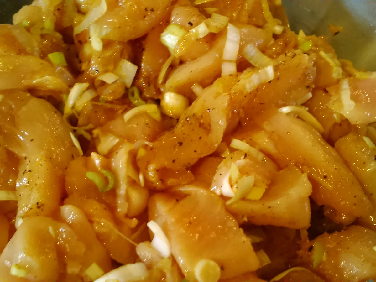 Rezept: Scharfer-Hühnersalat Scharfer-Hühnersalat - Rezept