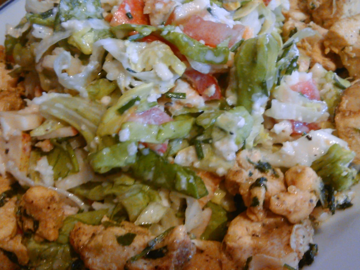 Rezept: Scharfer-Hühnersalat Bild Nr. 3 Scharfer-Hühnersalat - Rezept - Bild Nr. 3