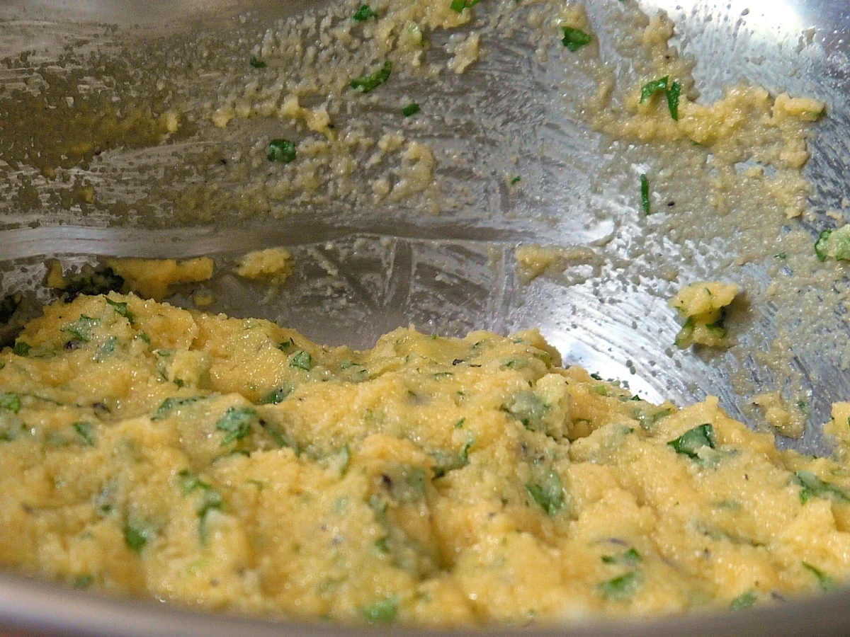 Petersiliennocken mit Tomatensauce - Rezept - Bild Nr. 7