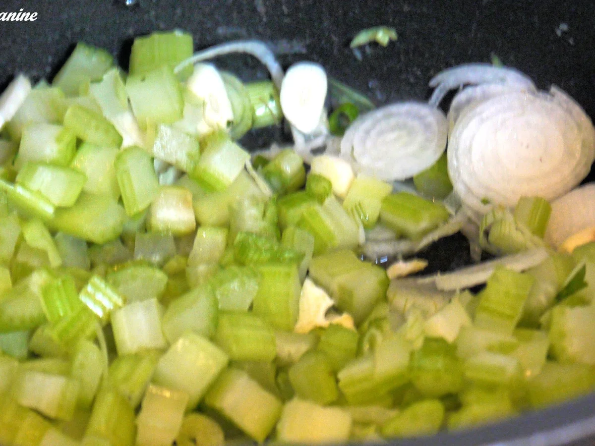 Petersiliennocken mit Tomatensauce - Rezept - Bild Nr. 11