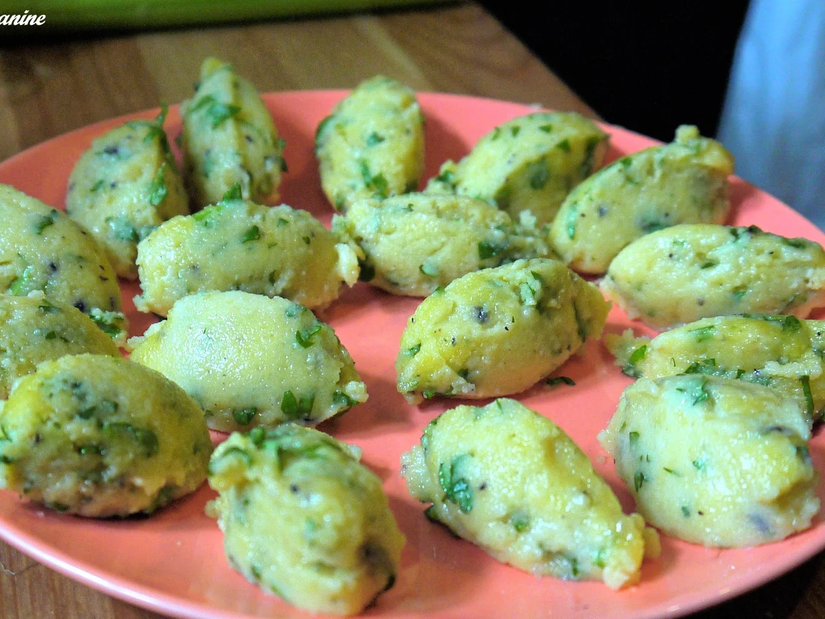 Petersiliennocken mit Tomatensauce - Rezept - Bild Nr. 14