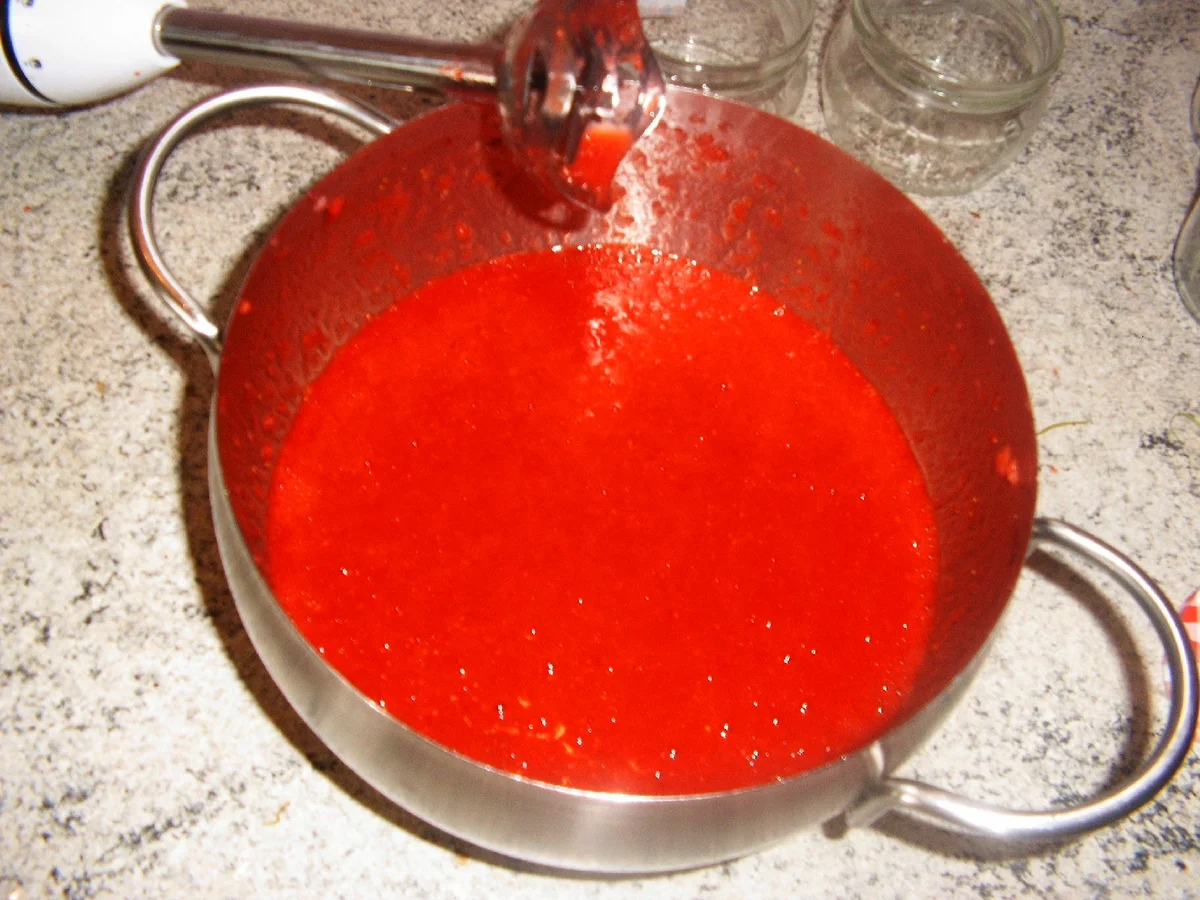 Rhabarber-Erdbeermarmelade - Rezept - Bild Nr. 3