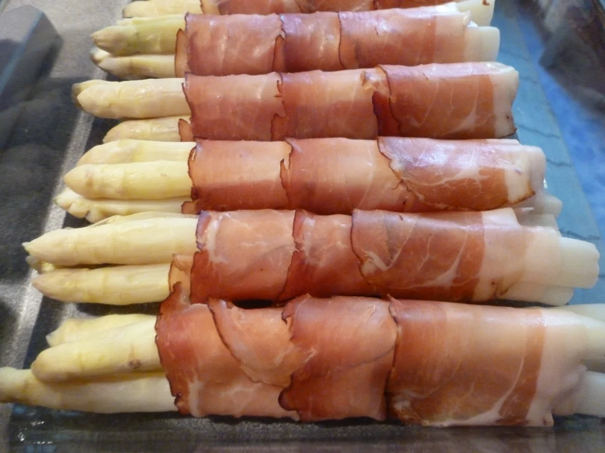 Spargel im Schinkenspeckmantel -überbacken- - Rezept - Bild Nr. 3