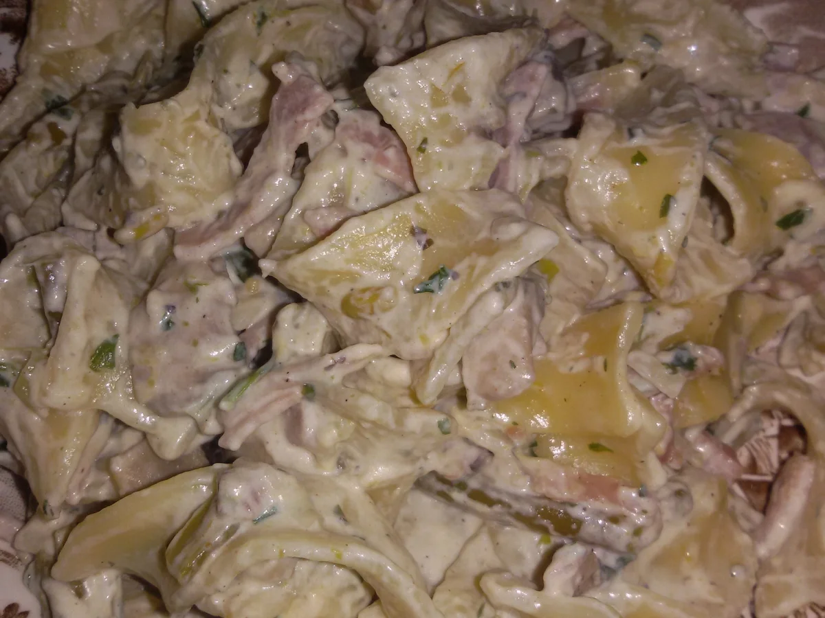 Rezept: Bandnudelpfanne Bild Nr. 2 Bandnudelpfanne - Rezept - Bild Nr. 2