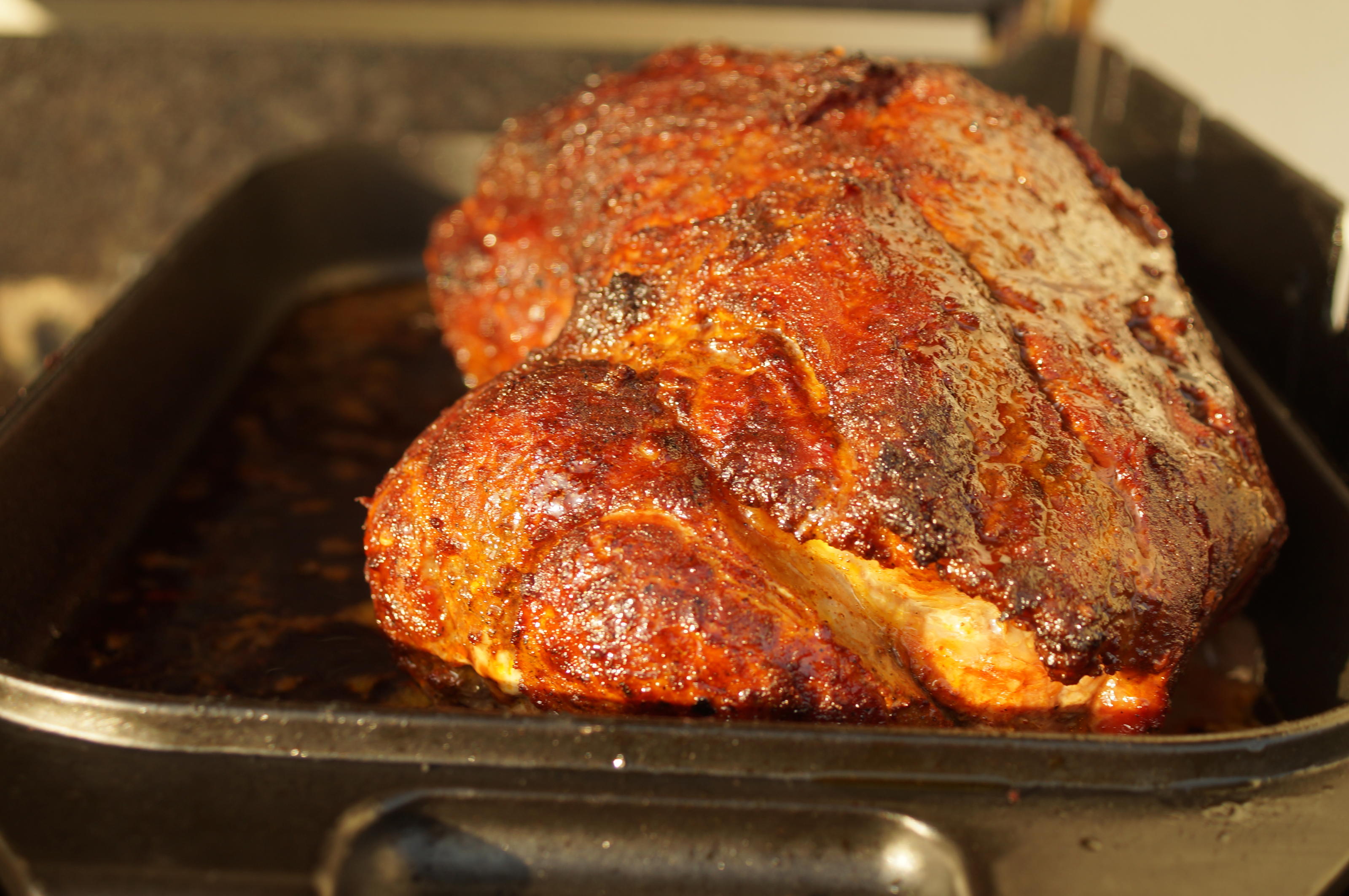 Bilder für Scharfer Schweine-Schopfbraten vom Grill mit Couscous Salat - Rezept