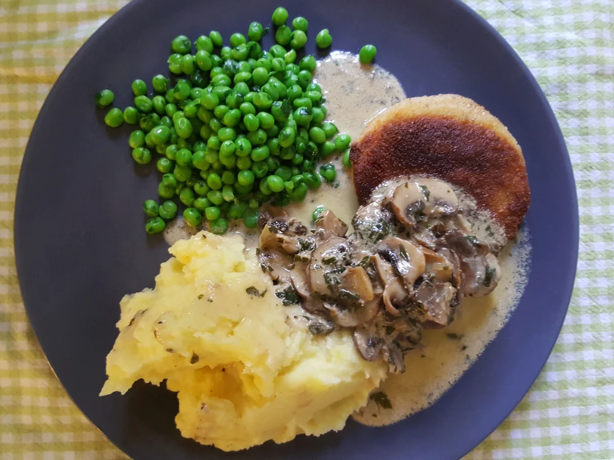 Sellerieschnitzel mit Jägersoße - Rezept