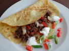 Pfannkuchen mit Paprika-Hackfüllung - Rezept