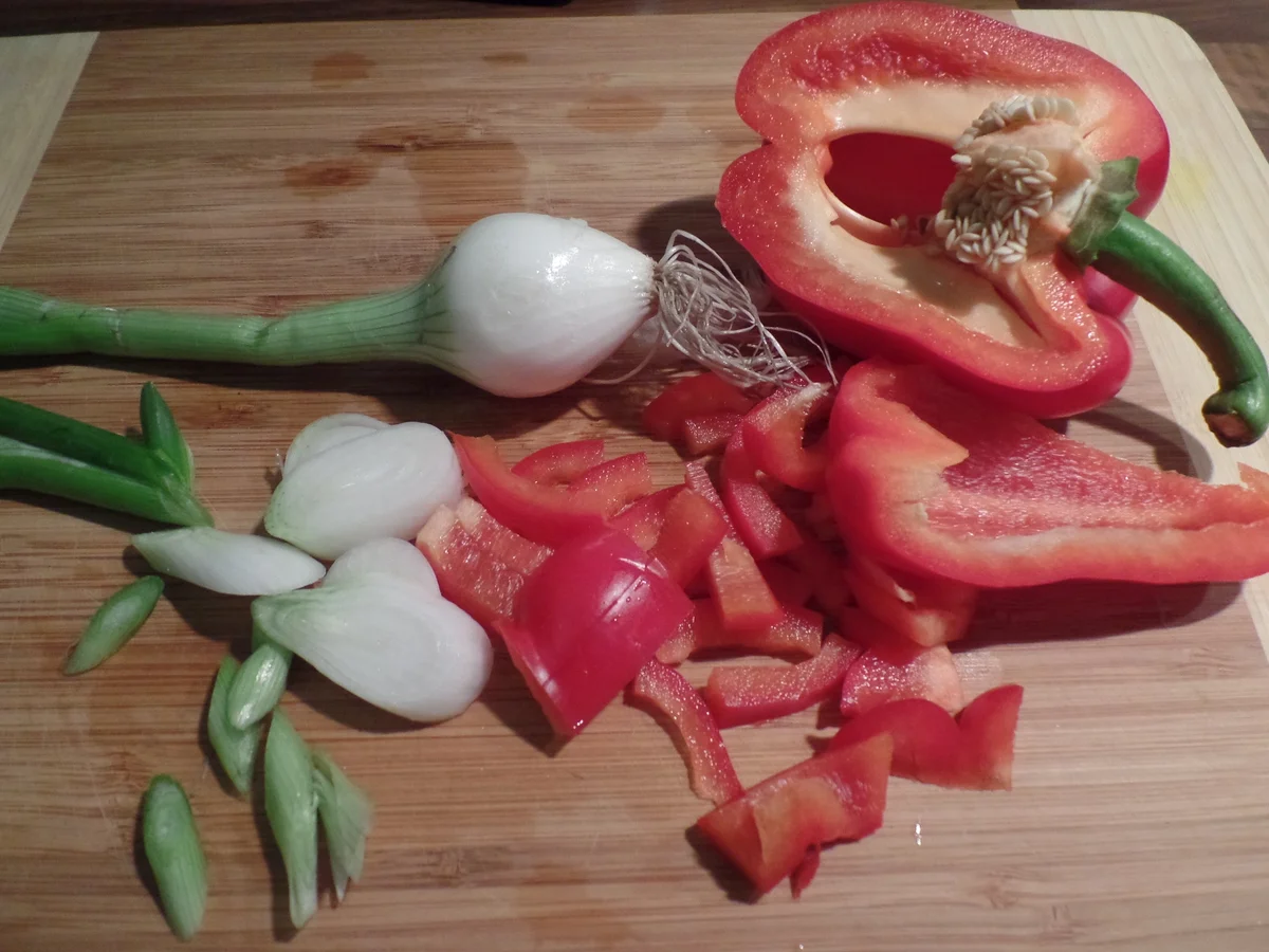 Pfannkuchen mit Paprika-Hackfüllung - Rezept - Bild Nr. 6