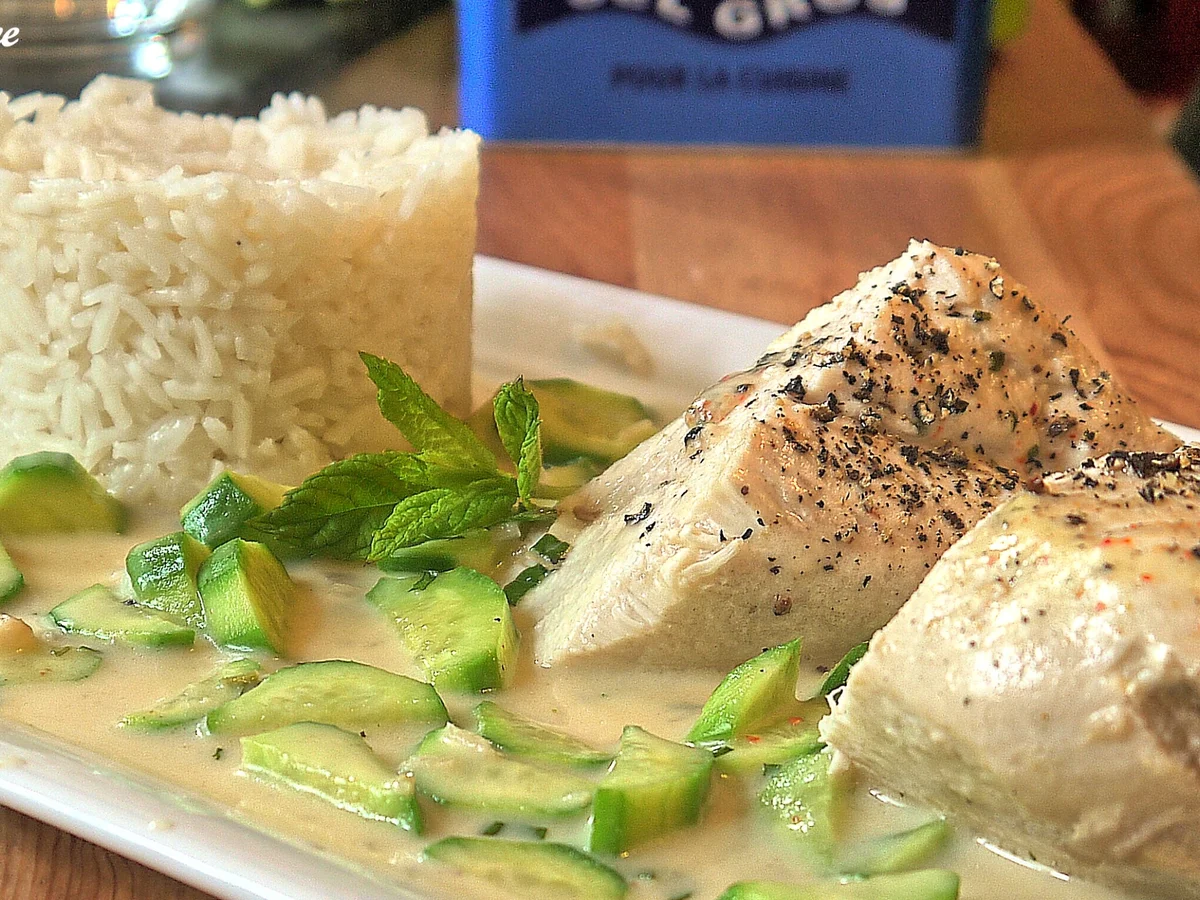 Rezept: Hähnchenbrust mit Rahmgurken Bild Nr. 2 Hähnchenbrust mit Rahmgurken - Rezept - Bild Nr. 2