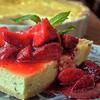Flaó (Käsekuchen mit Minze), dazu glasierte Erdbeeren - Rezept