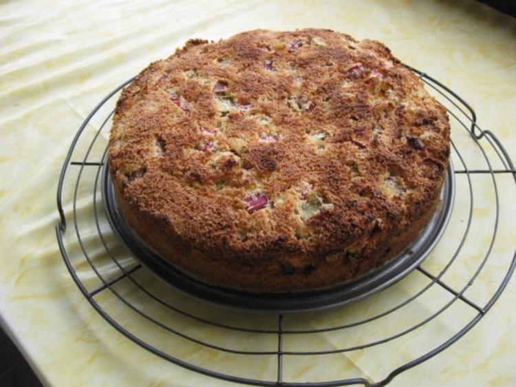 Rhabarberkuchen mit Kokosraspel - einfach - von manschie