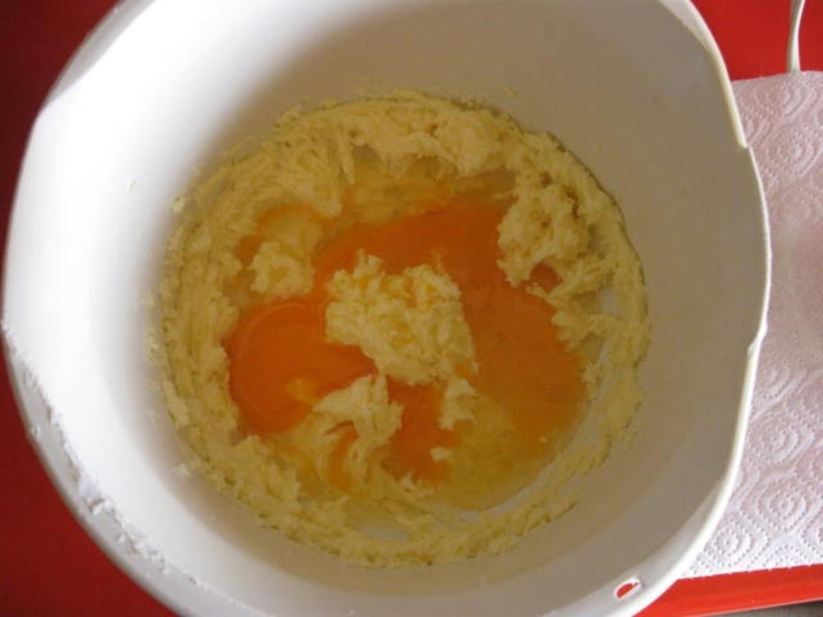 Rhabarberkuchen mit Kokosraspel - Rezept - Bild Nr. 6