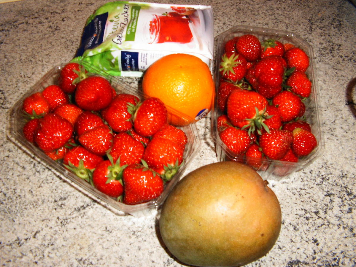 Erdbeer- Mango-Orangen-Konfitüre - Rezept - Bild Nr. 2