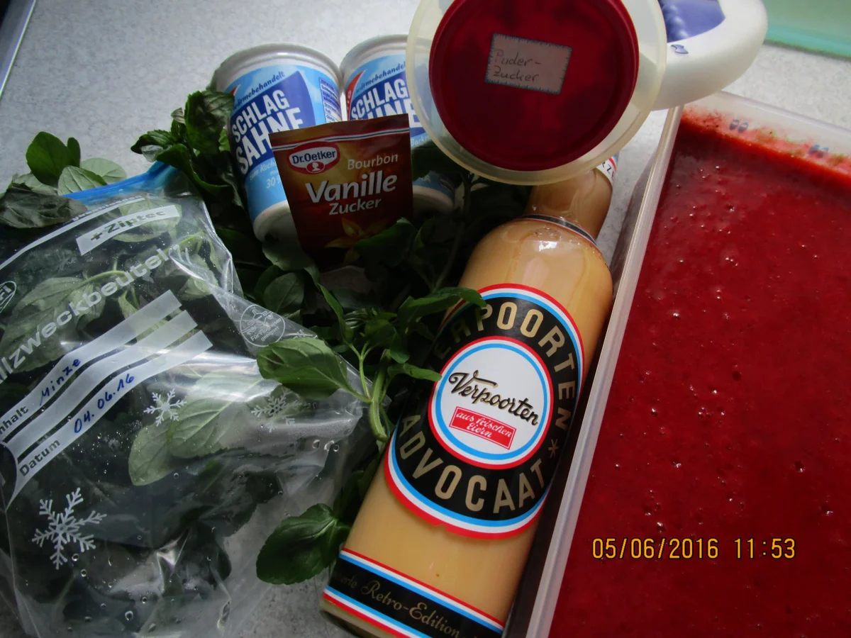 Erdbeereis ohne Eismaschine - Rezept - Bild Nr. 2