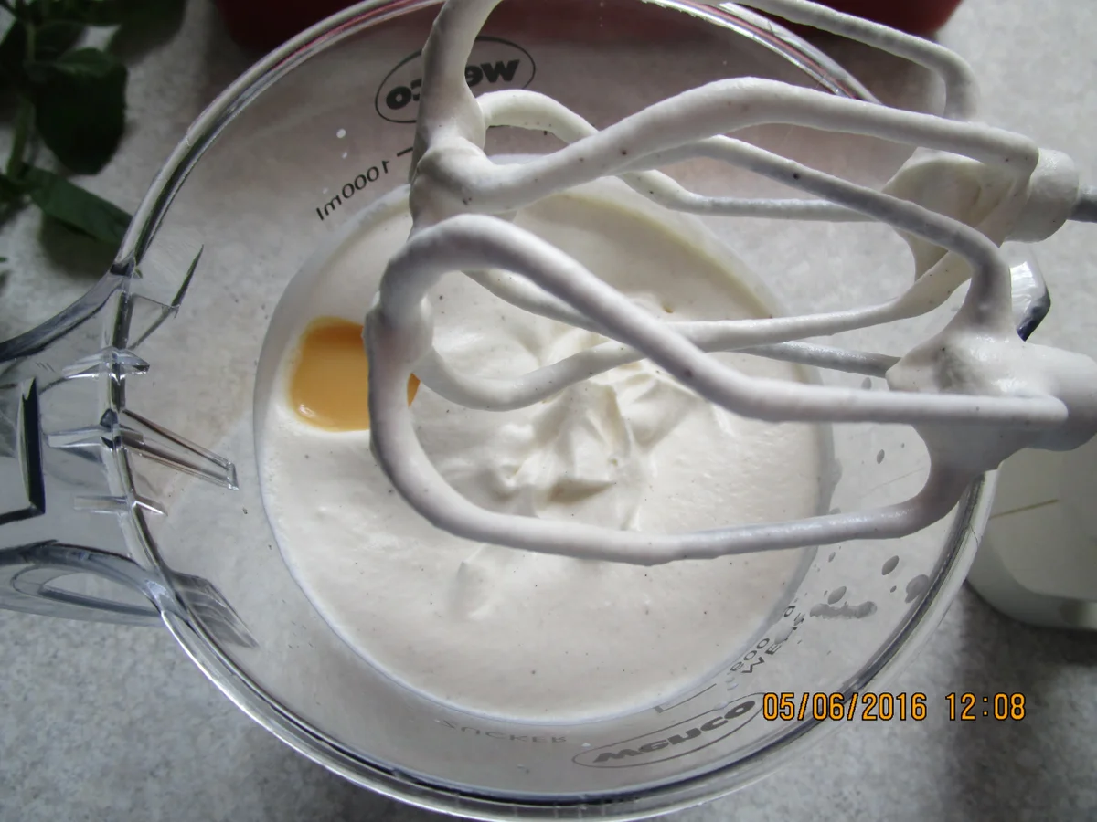 Erdbeereis ohne Eismaschine - Rezept - Bild Nr. 6