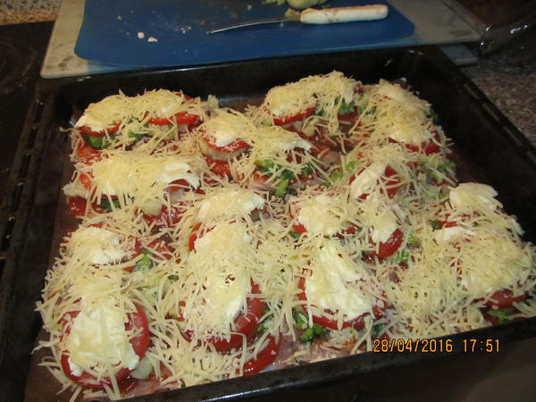 Schnitzelpizza - einfach - 273 kcal/100g