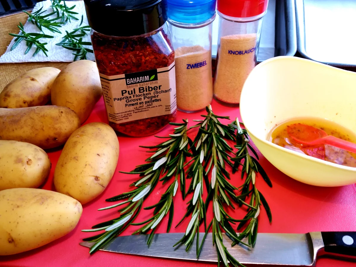 Ofenkartoffeln mit frischem Kräuter-Dip - Rezept - Bild Nr. 3