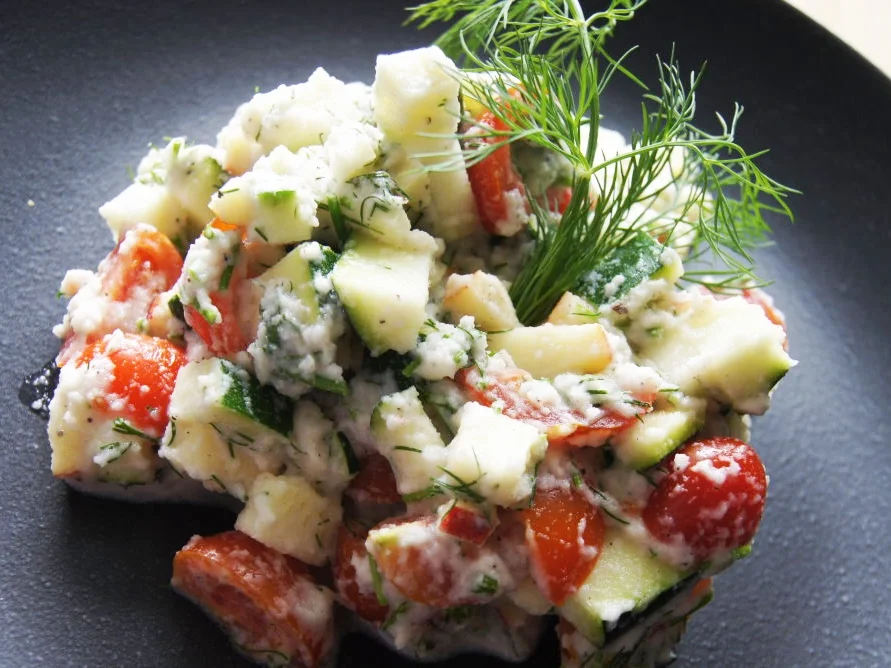 Rohkost- Buntes Allerlei in Blumenkohlsauce - Rezept