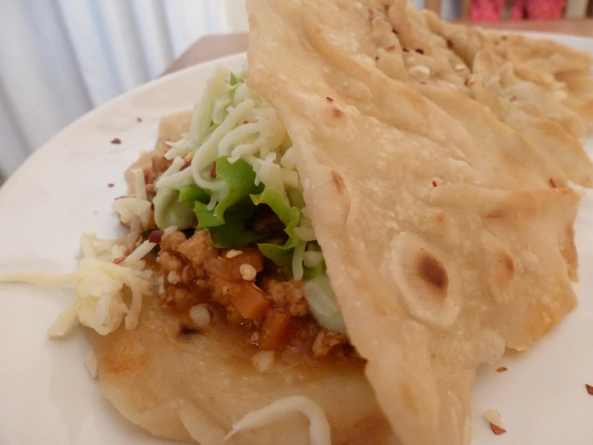 Rezept: Wrap-Fladen mit Puten-Chili-Hack Bild Nr. 7 Wrap-Fladen mit Puten-Chili-Hack - Rezept - Bild Nr. 7