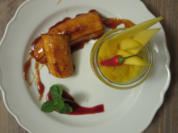 Gebratene, danach karamellisierte Kochbananen mit Chili-Mango-Sorbet - Rezept