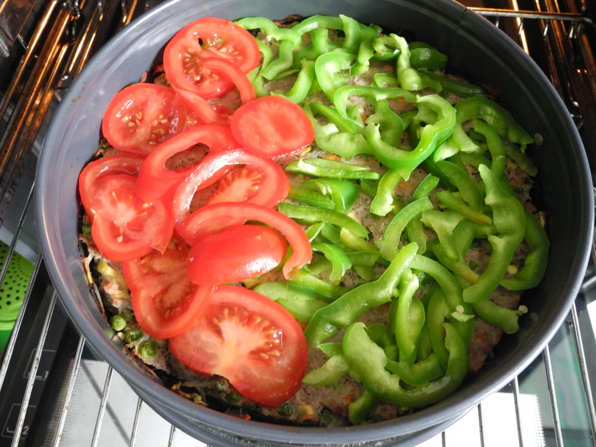 Gemüse - Hack aus dem Backofen mit Tzaziki - Rezept - Bild Nr. 12