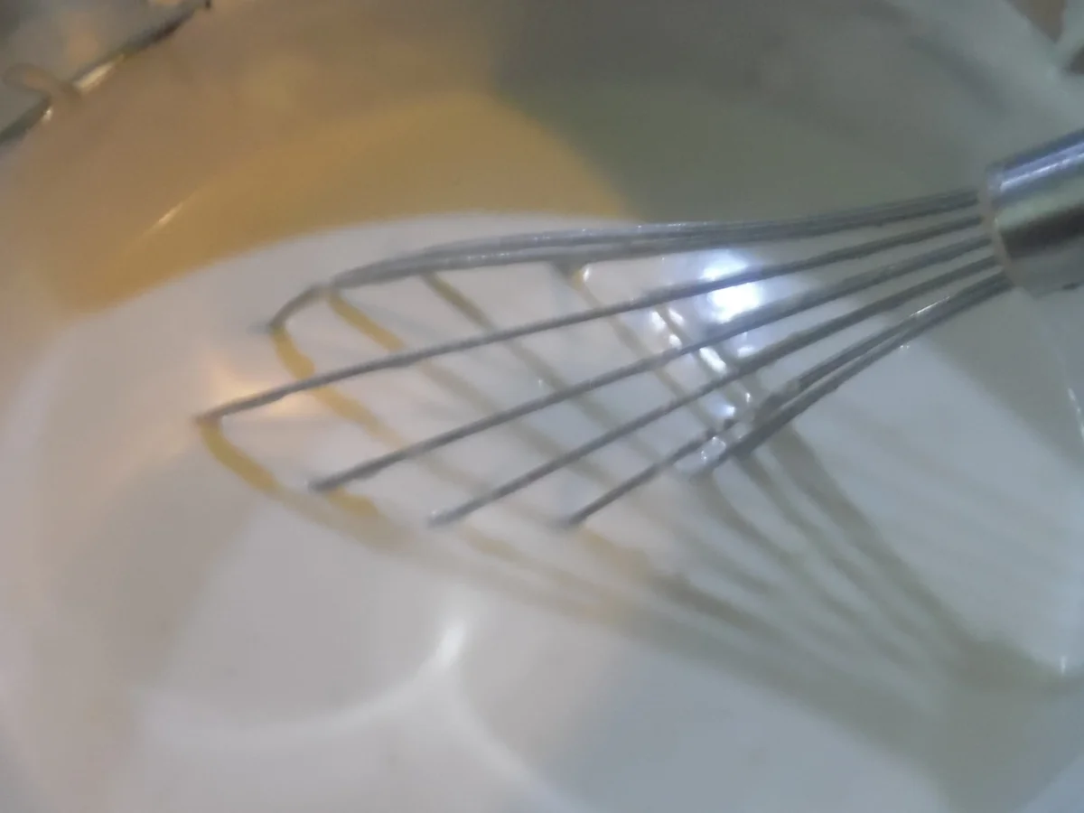 Buttermilch-Mousse mit Erdbeer-Minz-Ragout - Rezept - Bild Nr. 12