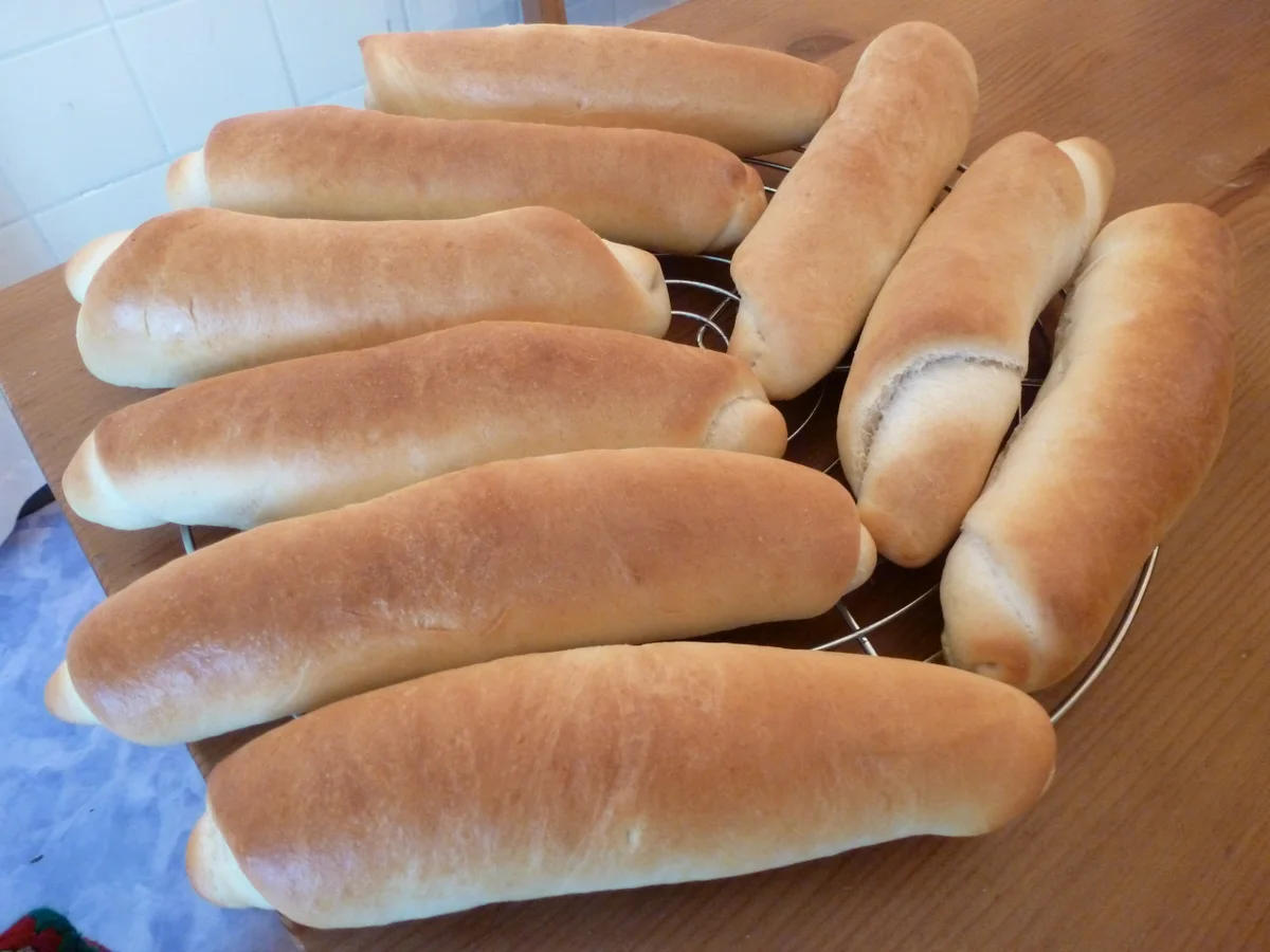 Hot Dog Buns - Rezept - Bild Nr. 30