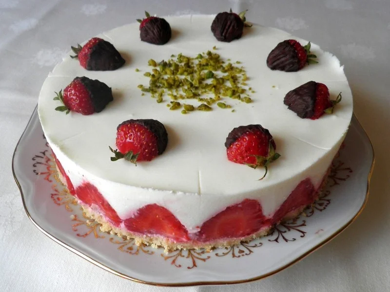 Kleine Erdbeer - Quarksahne - Torte - Rezept - Bild Nr. 30