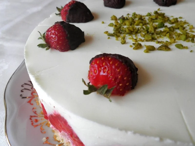 Kleine Erdbeer - Quarksahne - Torte - Rezept - Bild Nr. 41