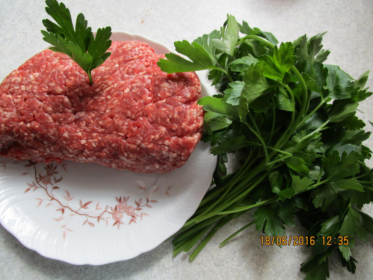 Hackbällchen in Tomatensauce - Rezept - Bild Nr. 39