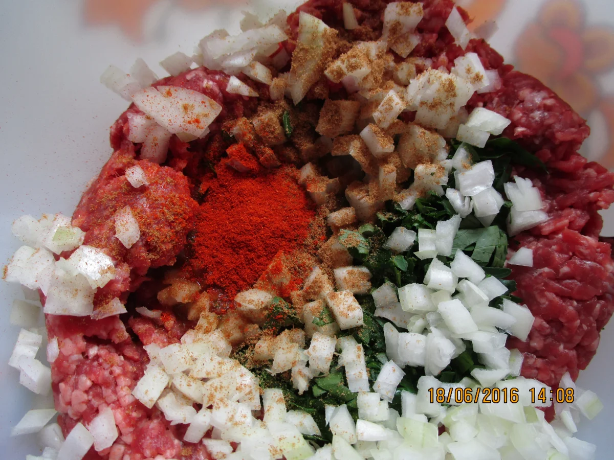 Hackbällchen in Tomatensauce - Rezept - Bild Nr. 49