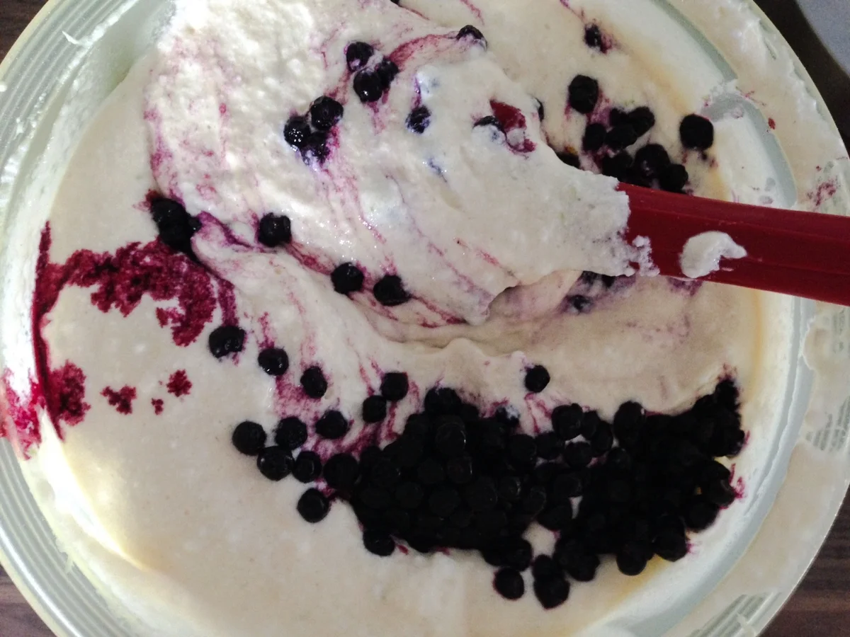 Rezept: Heller Zupfkuchen mit Heidelbeeren Bild Nr. 35 Heller Zupfkuchen mit Heidelbeeren - Rezept - Bild Nr. 35