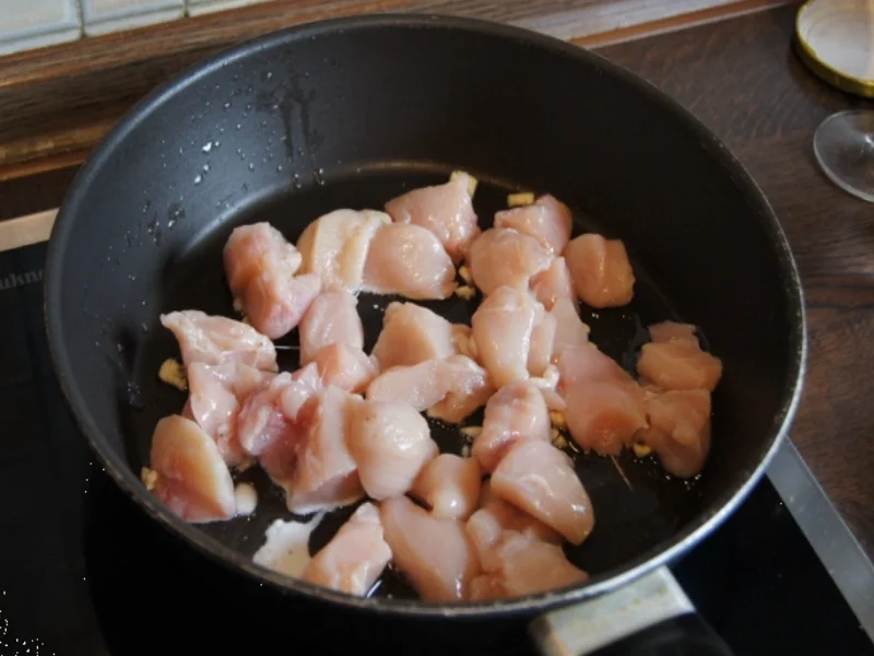 Hähnchenbrustfilet-Gulasch mit Pellkartoffeln - Rezept - Bild Nr. 29