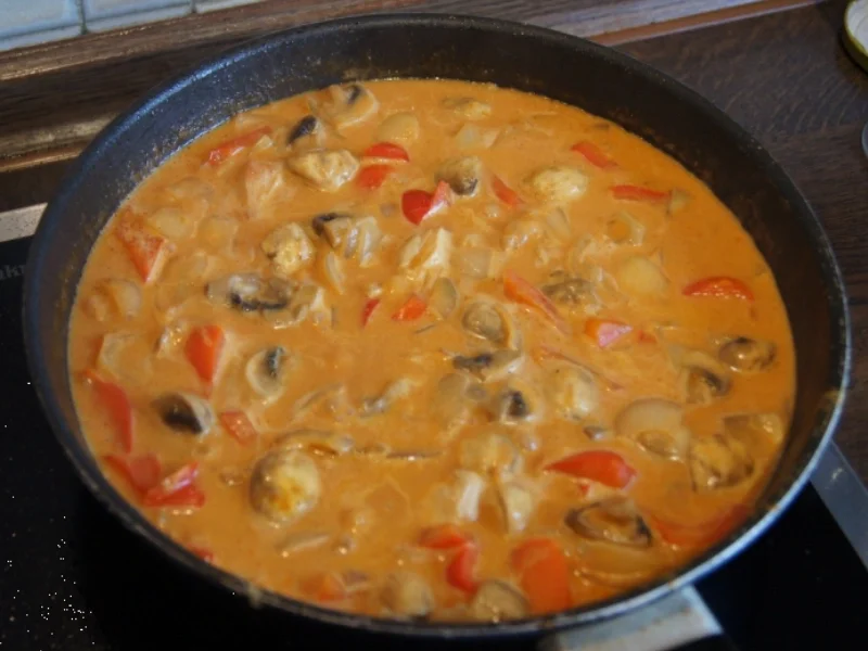 Hähnchenbrustfilet-Gulasch mit Pellkartoffeln - Rezept - Bild Nr. 35