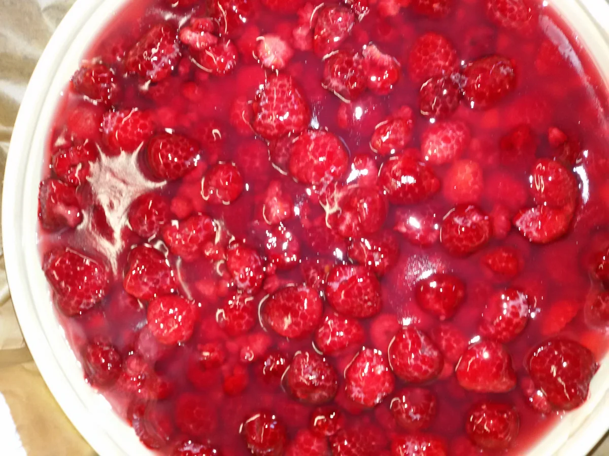 Rezept: Himbeer Torte Bild Nr. 28 Himbeer Torte - Rezept - Bild Nr. 28