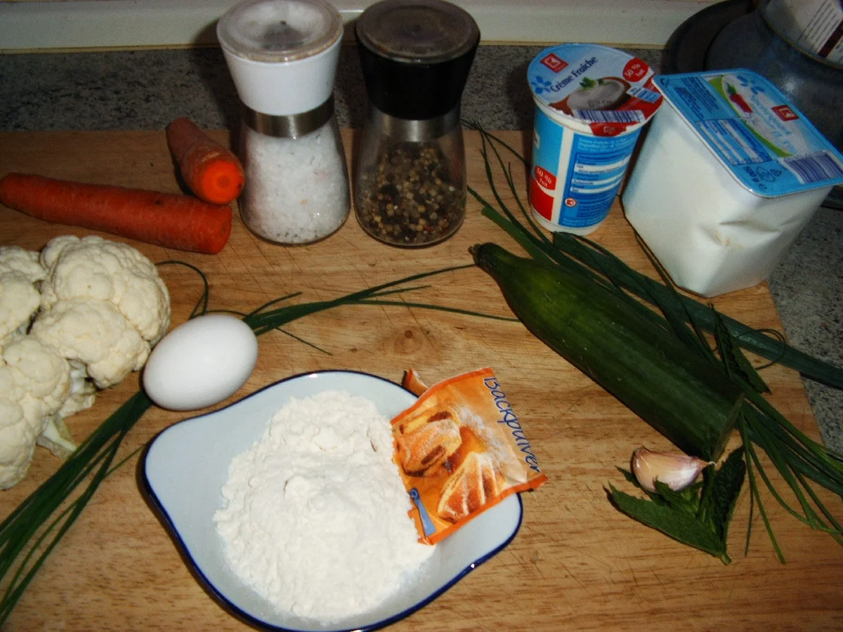 Rezept: Blumenkohl-Möhren-Bouletten Bild Nr. 35 Blumenkohl-Möhren-Bouletten - Rezept - Bild Nr. 35