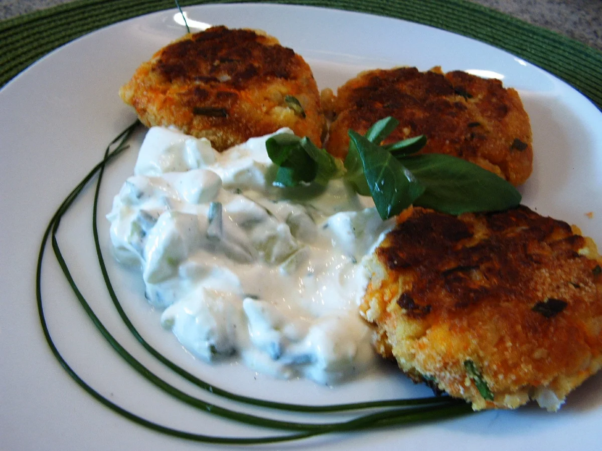 Rezept: Blumenkohl-Möhren-Bouletten Bild Nr. 40 Blumenkohl-Möhren-Bouletten - Rezept - Bild Nr. 40