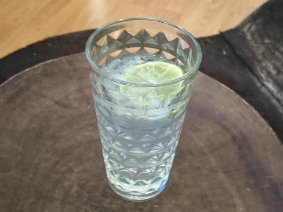 Gin Tonic der sieben Kräuter - Rezept