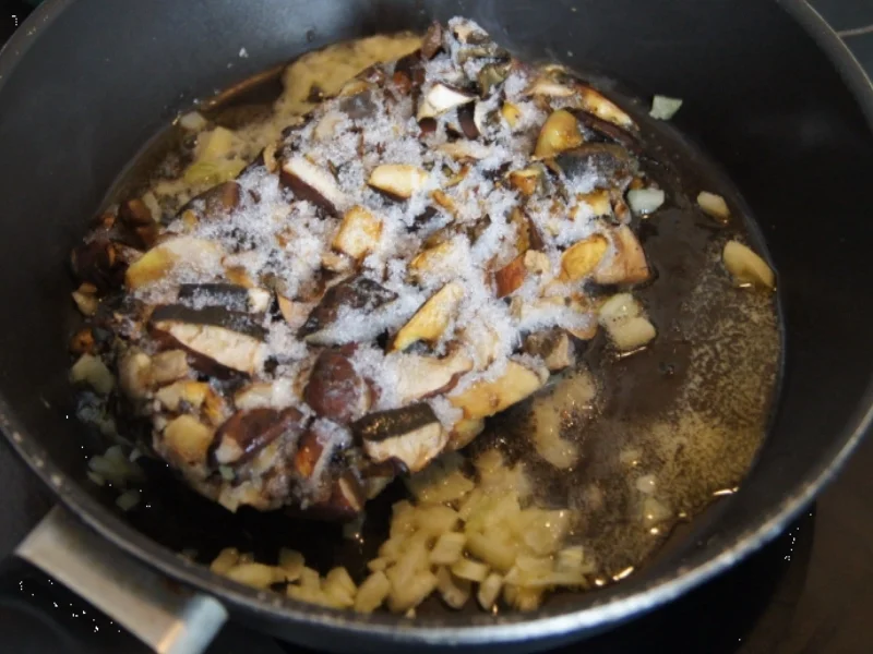 Rezept: Semmelknödel mit selbst gesammelten Waldrahmpilzen Bild Nr. 48 Semmelknödel mit selbst gesammelten Waldrahmpilzen - Rezept - Bild Nr. 48