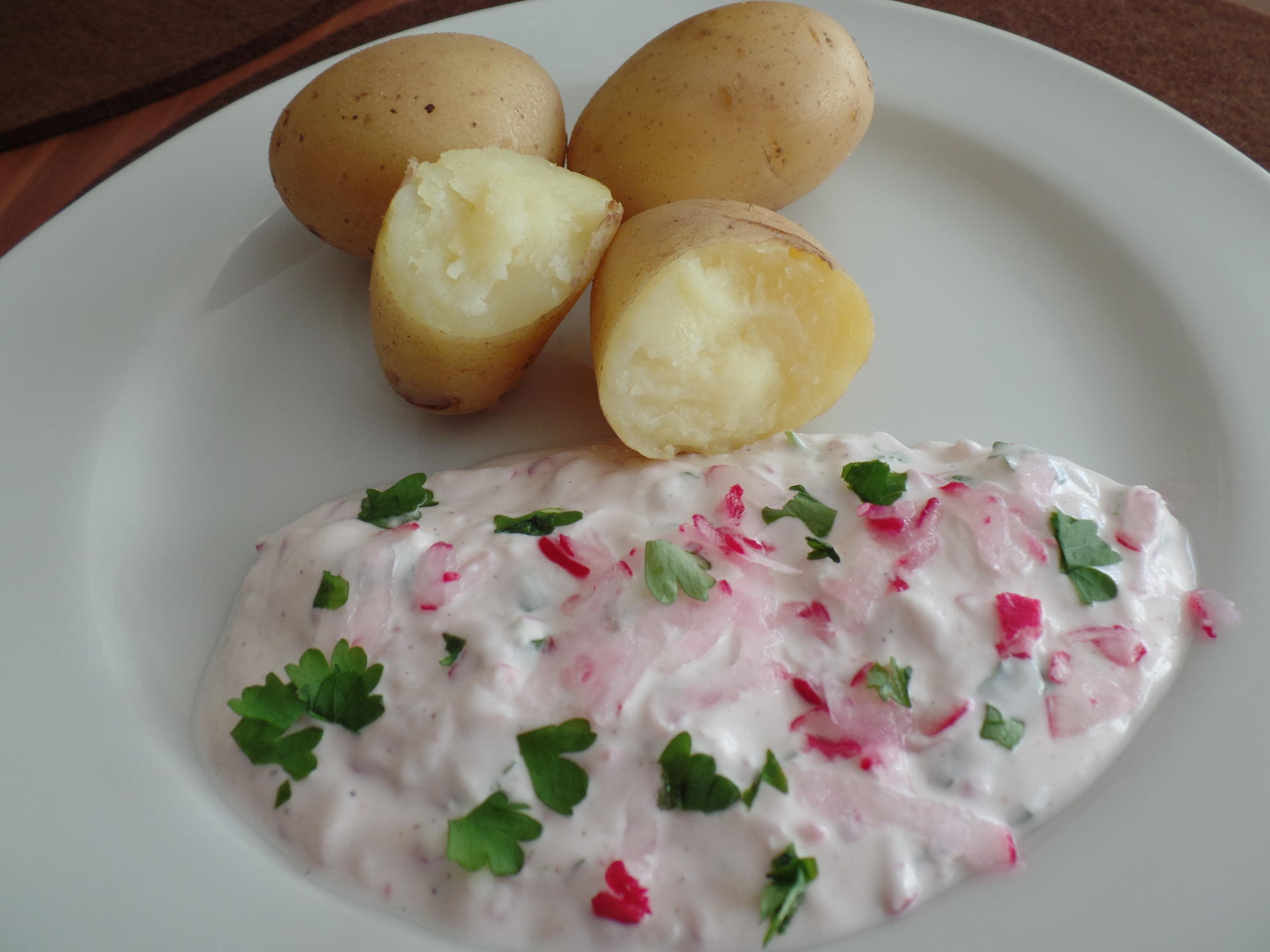 Pellkartoffeln mit Radieschenquark - Rezept von Sheeva1960