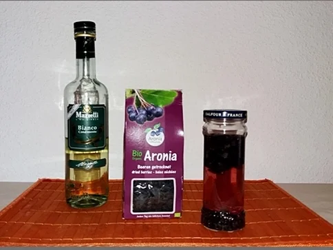 Aronia Essig selbst herstellen - Rezept - Bild Nr. 6