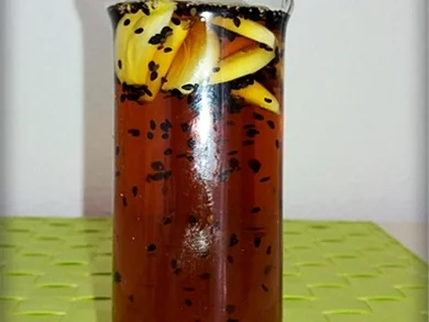 Rezept: Schwarzer Sesam- Knoblauch Essig selbst gemacht Bild Nr. 49 Schwarzer Sesam- Knoblauch Essig selbst gemacht - Rezept - Bild Nr. 49