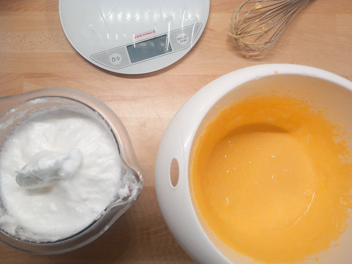 Rezept: Erdbeertorte mit Zitronencreme Bild Nr. 44 Erdbeertorte mit Zitronencreme - Rezept - Bild Nr. 44