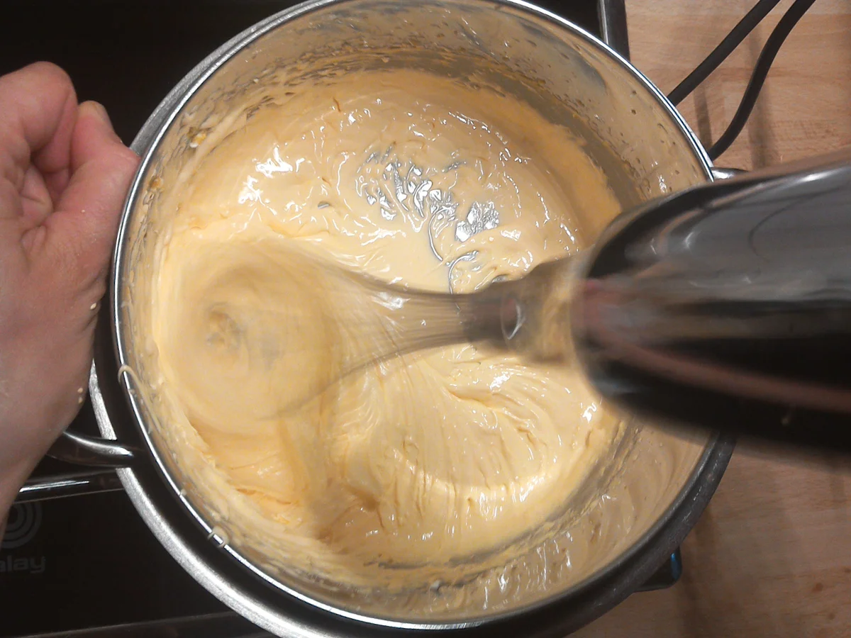 Rezept: Erdbeertorte mit Zitronencreme Bild Nr. 53 Erdbeertorte mit Zitronencreme - Rezept - Bild Nr. 53