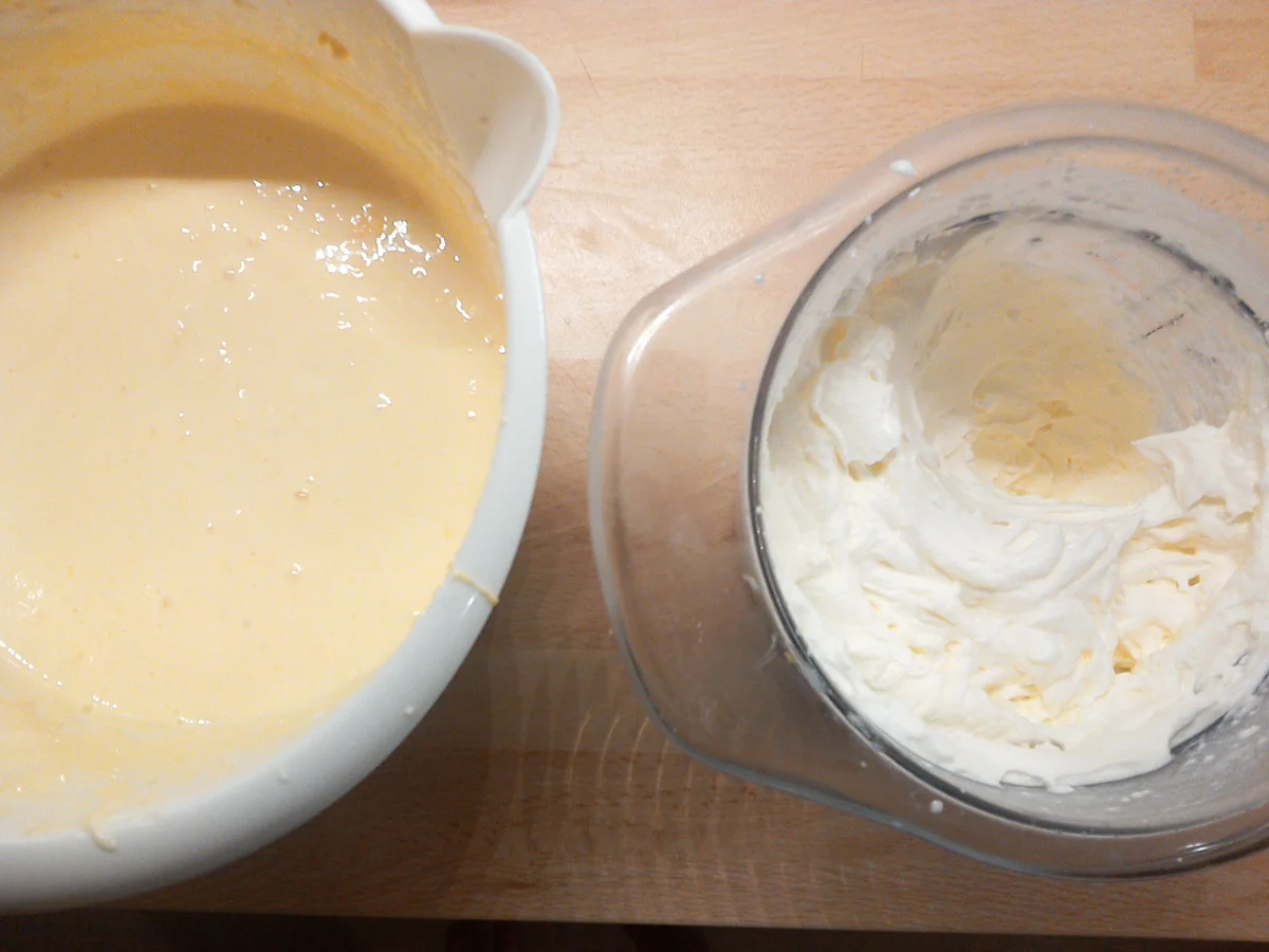 Rezept: Erdbeertorte mit Zitronencreme Bild Nr. 50 Erdbeertorte mit Zitronencreme - Rezept - Bild Nr. 50