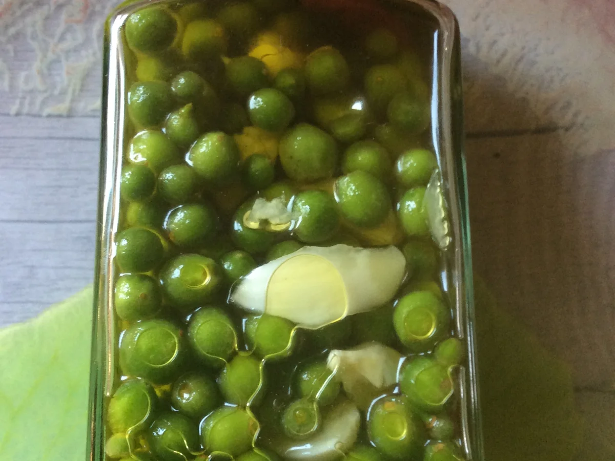 Rezept: Linden-Kapern in Olivenöl eingelegt Bild Nr. 47 Linden-Kapern in Olivenöl eingelegt - Rezept - Bild Nr. 47