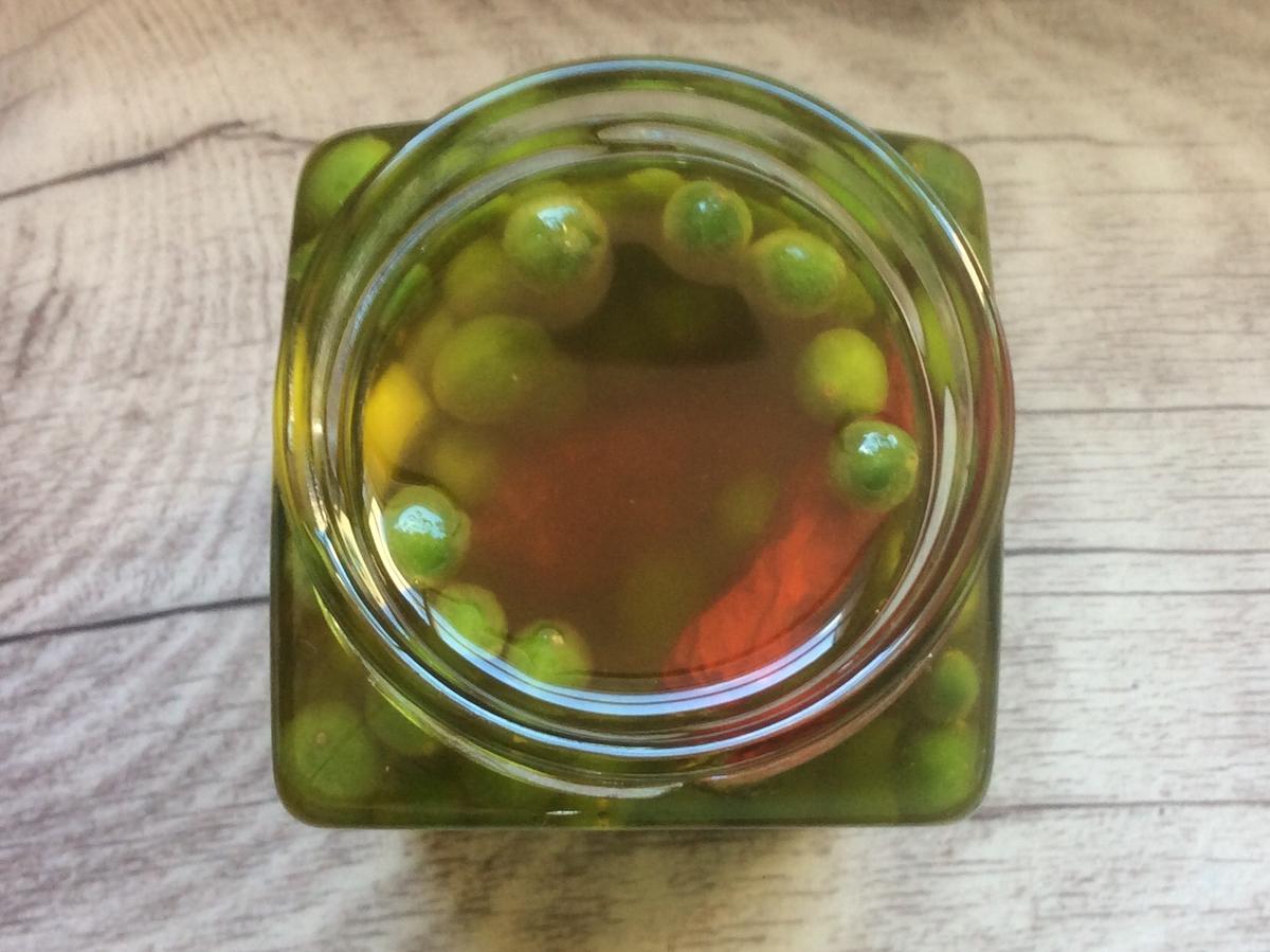 Linden Kapern in Olivenöl eingelegt - einfach - 863 kcal/100g Linden Kapern in Olivenöl eingelegt - einfach - 863 kcal/100g