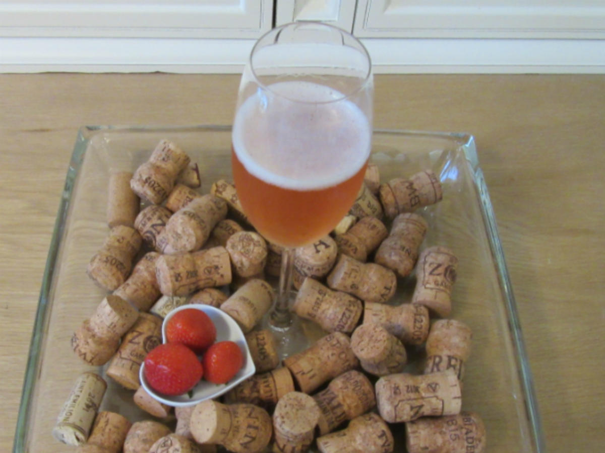 Champagner trifft auf Erdbeere - Rezept